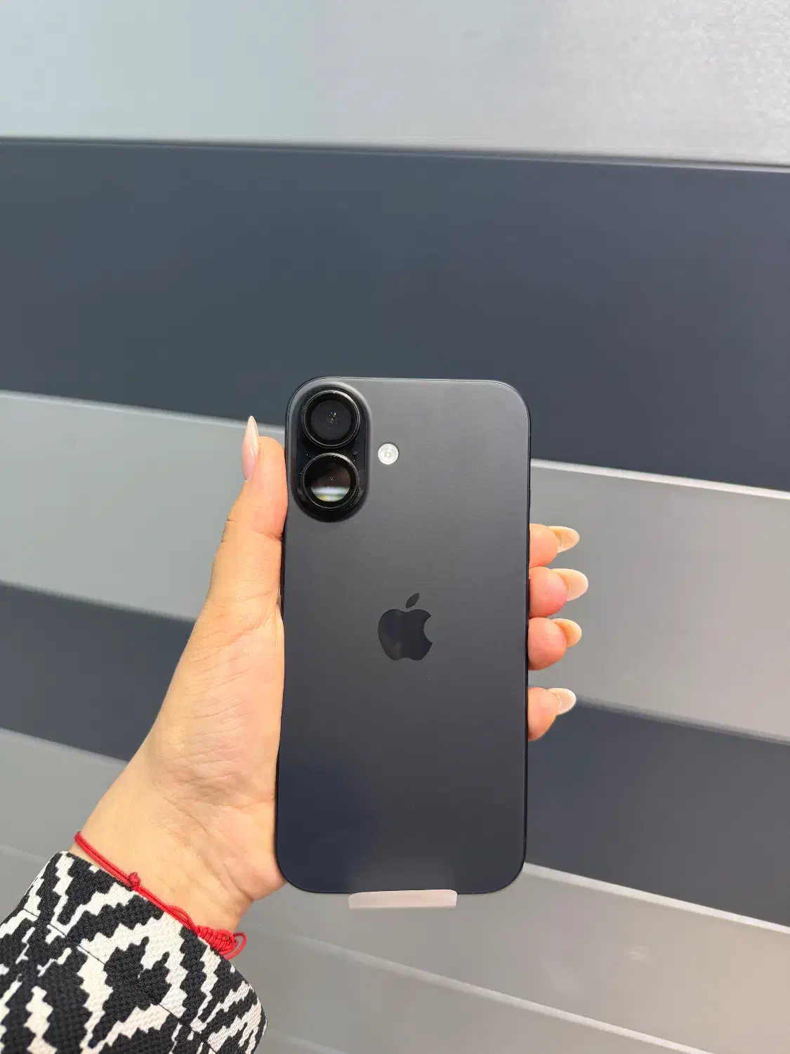 iphone 16 normal black 128G|موبایل|تهران, تجریش|دیوار