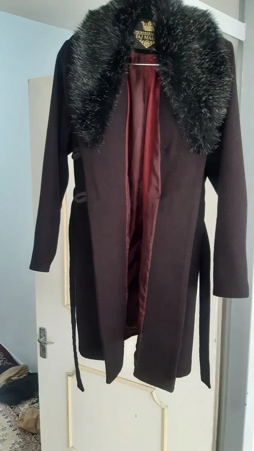 پالتو خزدارولباس تکواندووشلوار جین|لباس|کرمانشاه, |دیوار