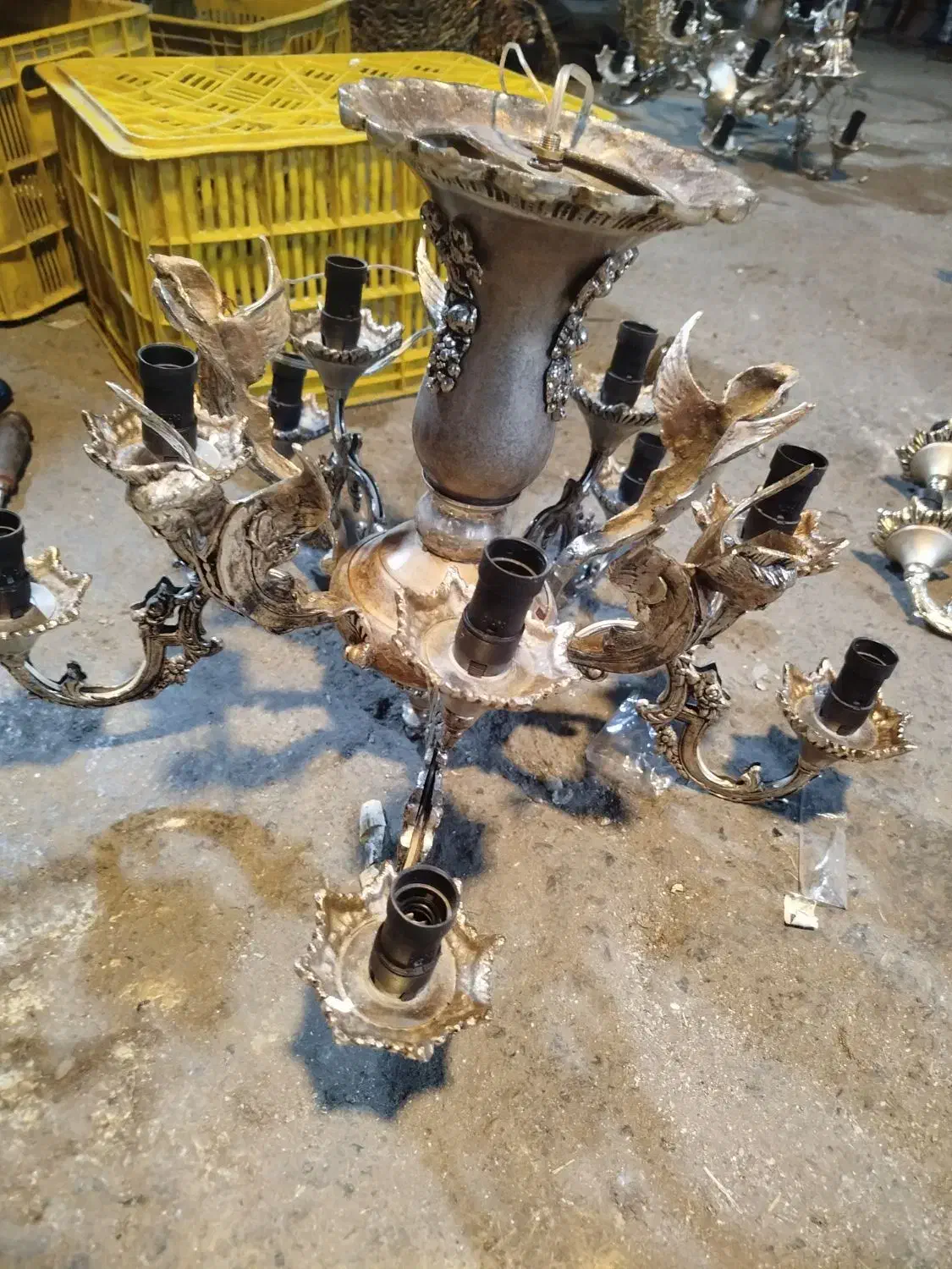 لوستر و لوازم برنزی|لوستر و چراغ آویز|تبریز, |دیوار