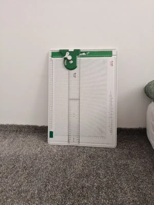 تخته رسم|لوازم التحریر|قرچک, پارک جنگلی|دیوار