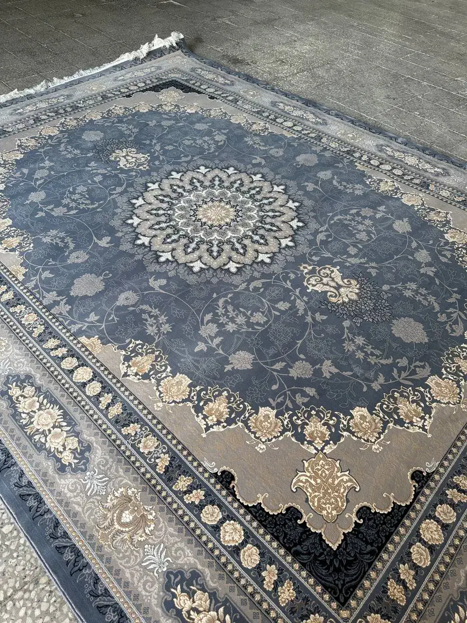 فرش 700 شانه اکرلیک|فرش|تهران, فاطمی|دیوار