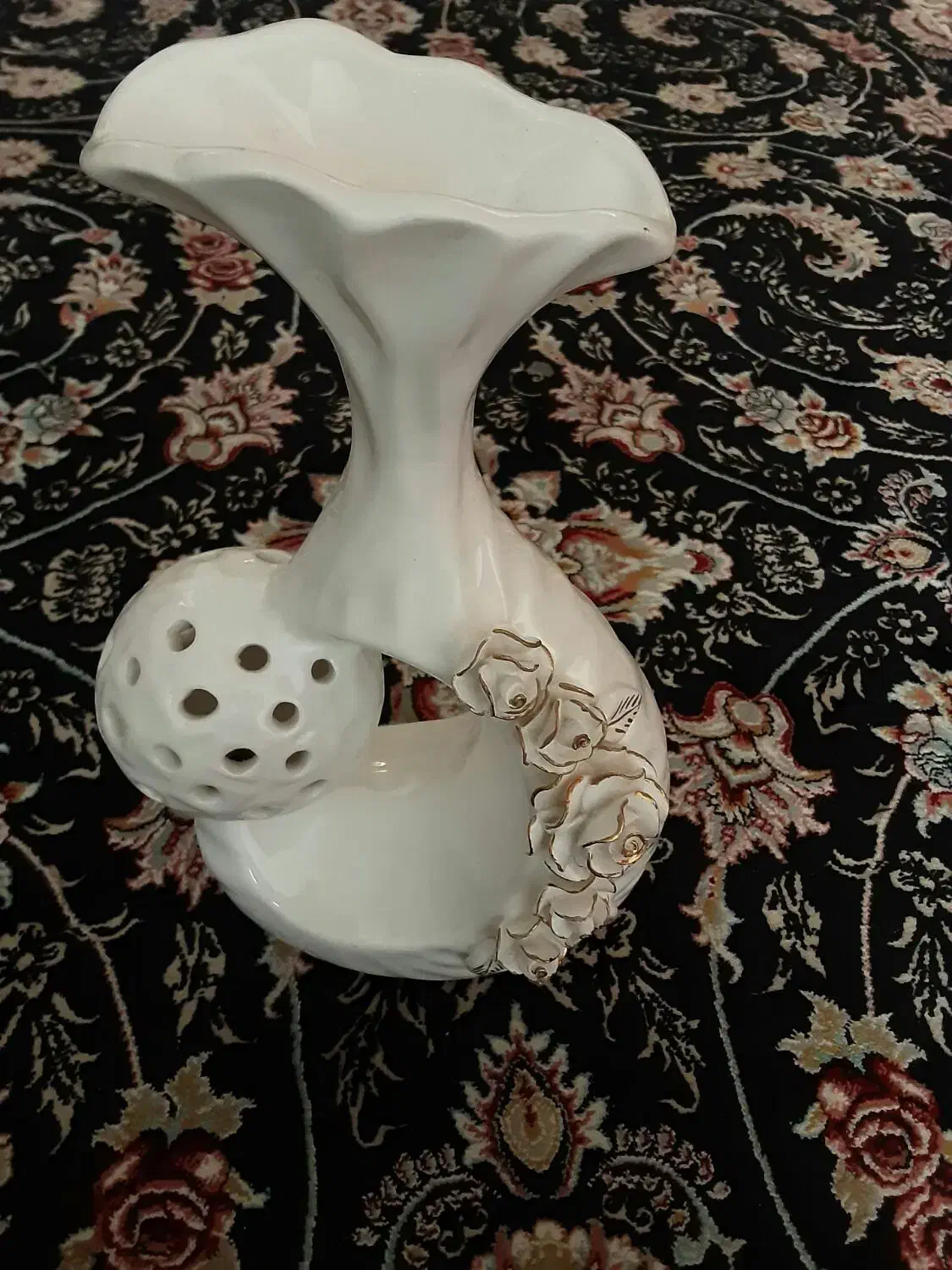 گلدان سرامیکی|کلکسیون اشیاء عتیقه|کرمانشاه, |دیوار