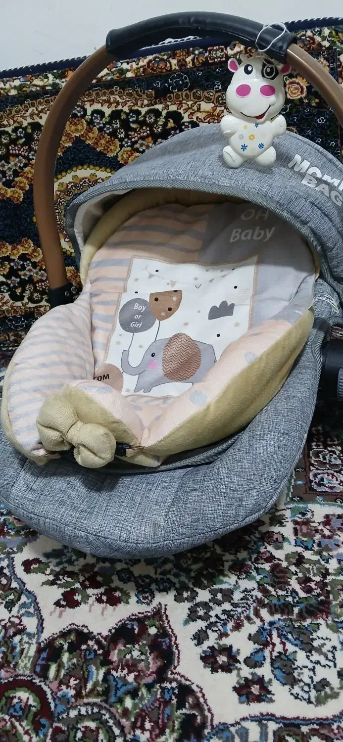 کریر و آغوشی سوییسی|کالسکه و لوازم جانبی|کرمانشاه, |دیوار