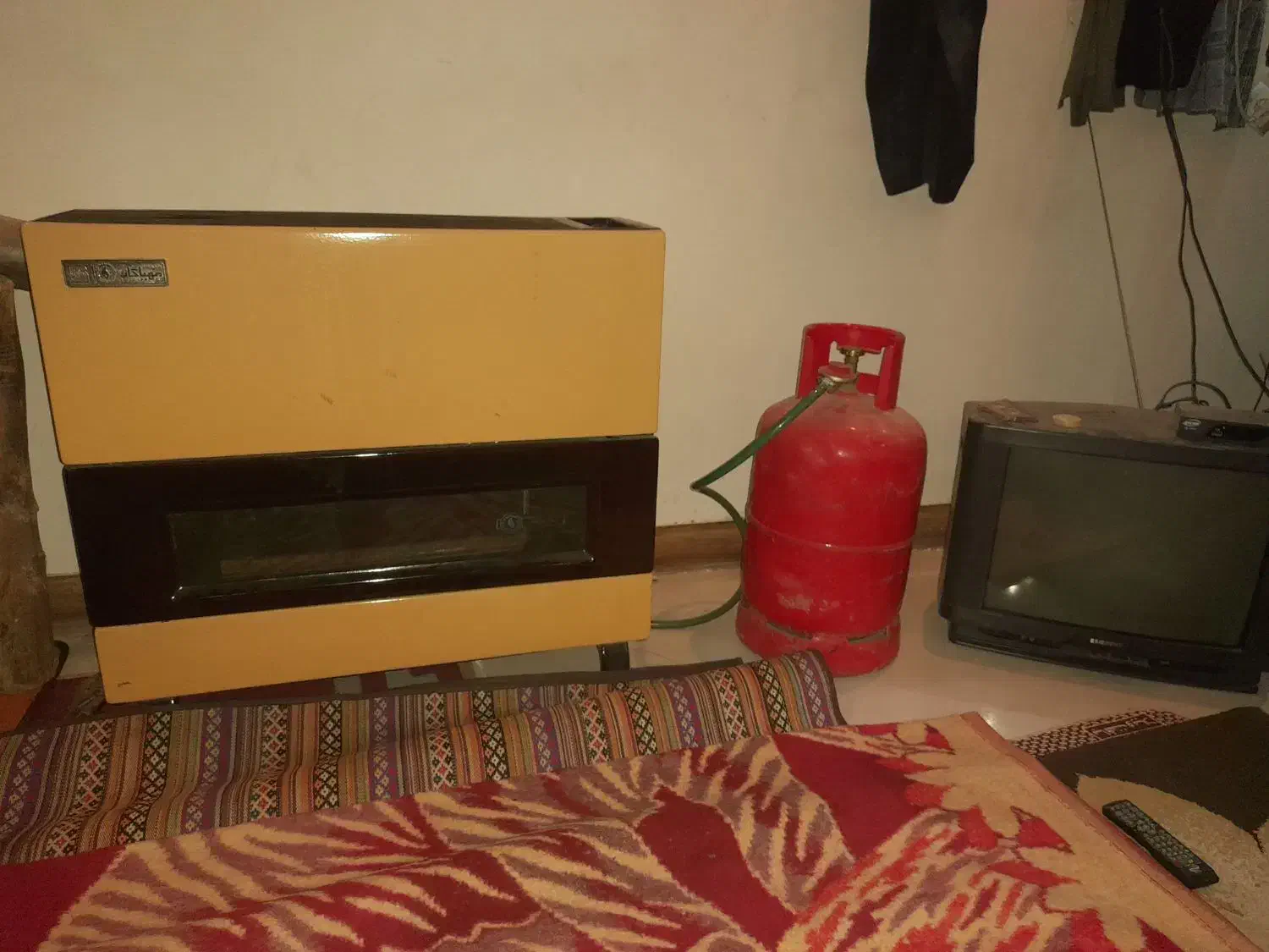 تلویزیون وضبط و..یخچال وبخاری باکپسول و..|اجاق گاز و لوازم برقی پخت‌وپز|نجف‌آباد, جلال آباد|دیوار