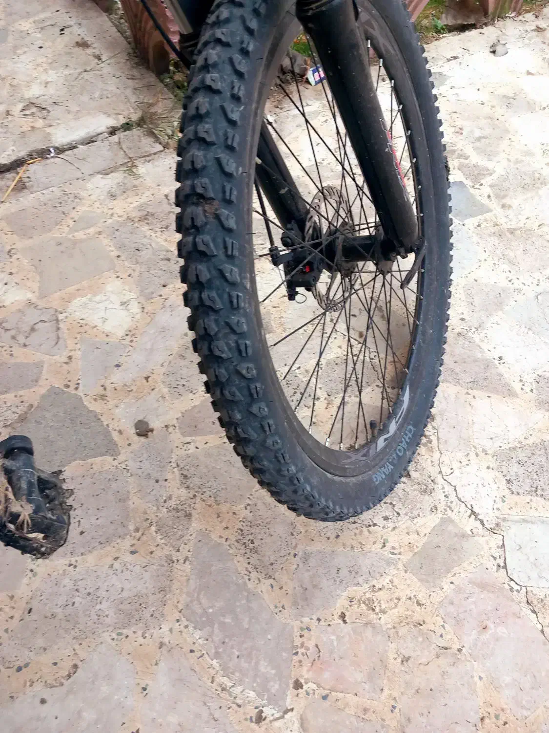 دوچرخه|دوچرخه، اسکیت، اسکوتر|شفت, |دیوار