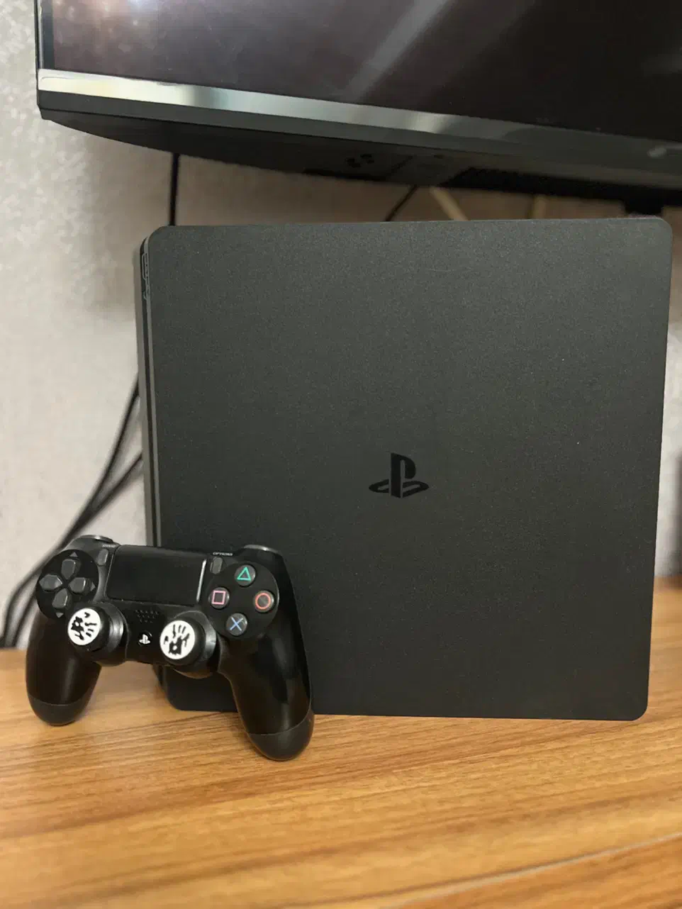 اسلیم یه ترابایتPs4|کنسول، بازی ویدئویی و آنلاین|هشتگرد, شهرک بعثت|دیوار