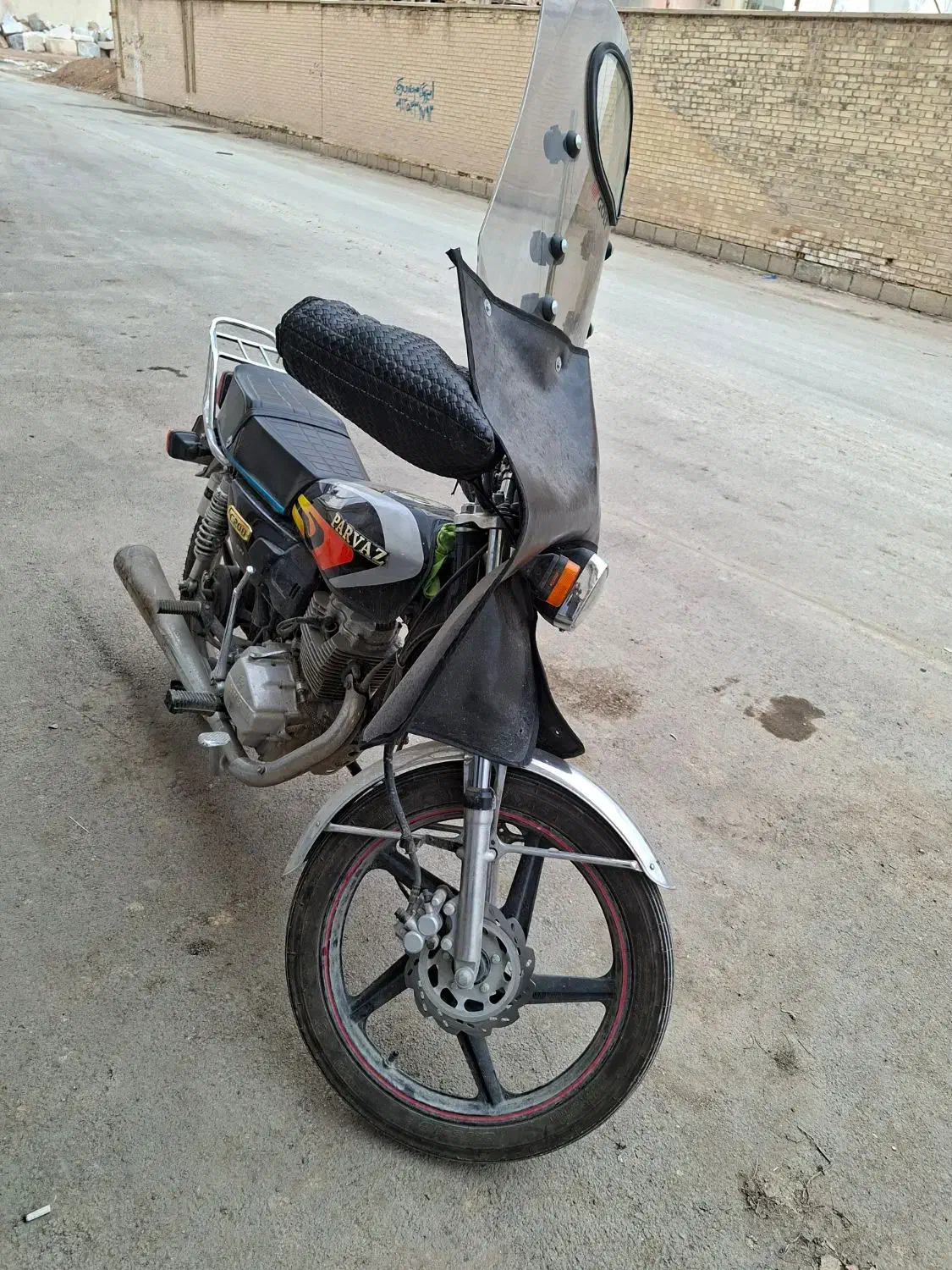 موتور پرواز ۲۰۰ مدل ۱۴۰۱|موتورسیکلت|اصفهان, شاه پسند|دیوار