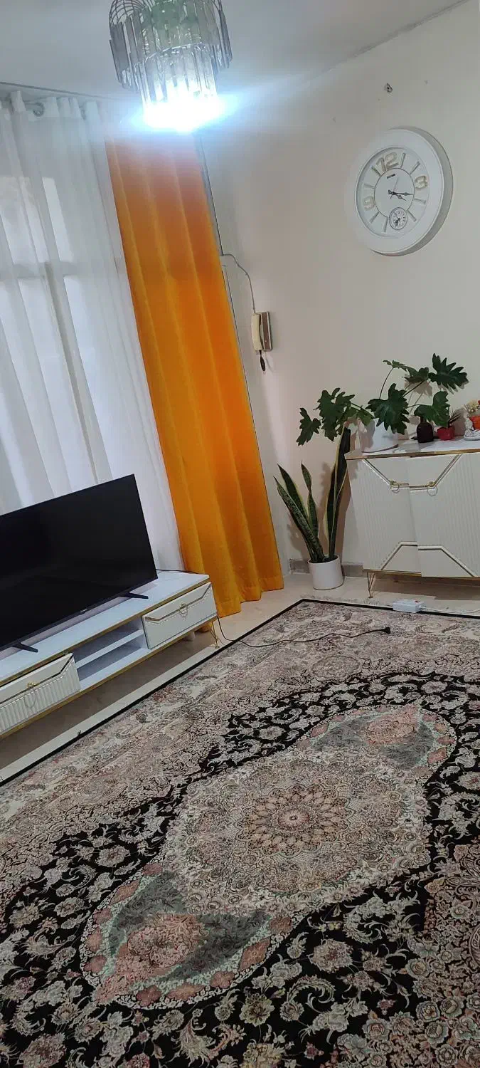 اجاره واحد ۴۷متری طبقه اول