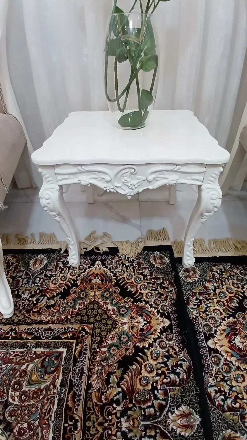 مبلمان و میز و عسلی|مبلمان خانگی و میز عسلی|رشت, کوی جام جم|دیوار