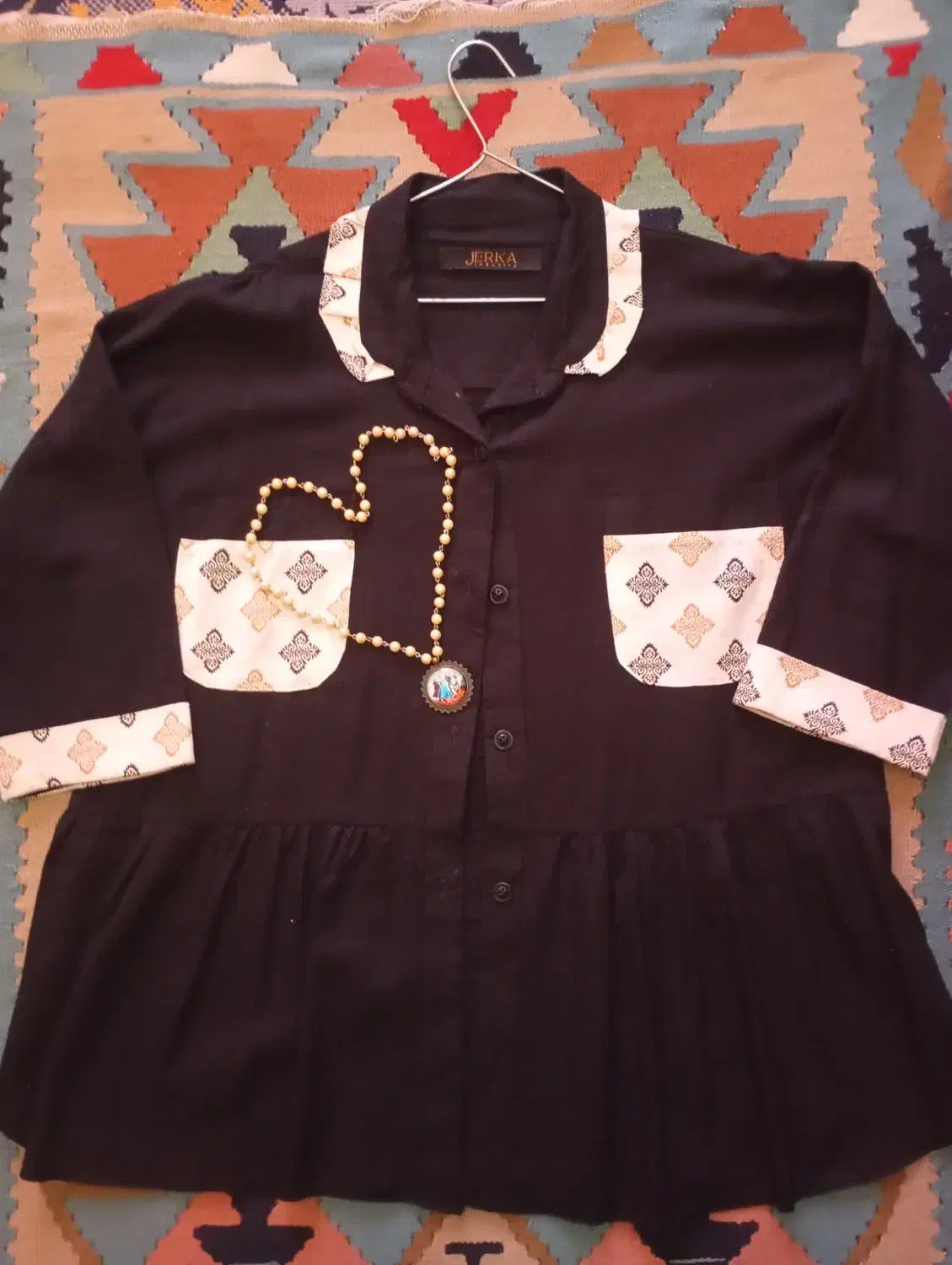 تعدادی مانتوی دخترونه،مانتو زنانه و پالتو|لباس|مشهد, حسابی جنوبی (شهرک غرب)|دیوار