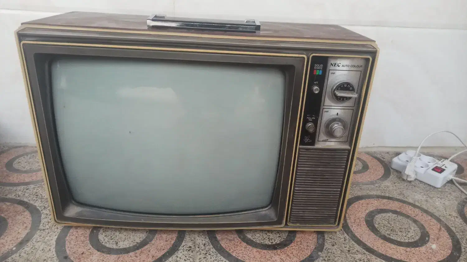 تلویزیون کلکسیونی|تلویزیون و پروژکتور|کازرون, |دیوار