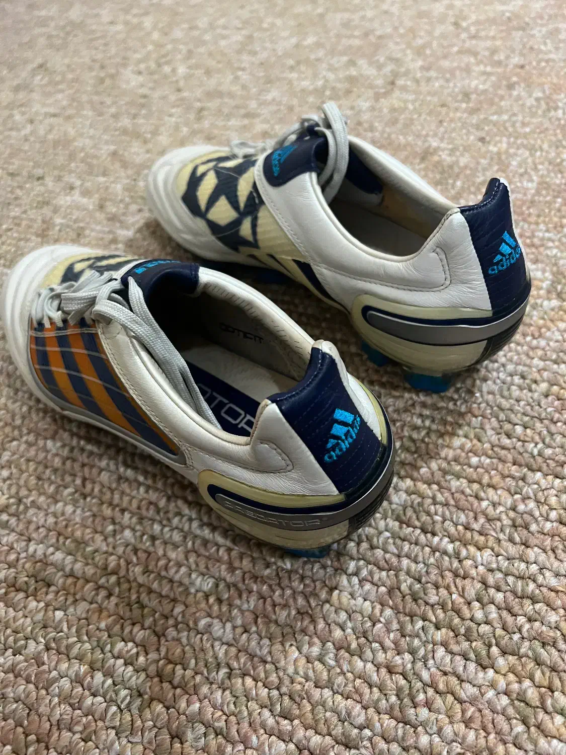 کفش فوتبال اورجینال آدیداس|تجهیزات ورزشی|جویبار, |دیوار