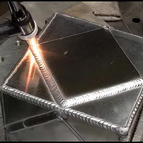 جوشکاری آرگون / آلومینیوم ( علی چراغی )|خدمات پیشه و مهارت|پرند, فاز ۱|دیوار