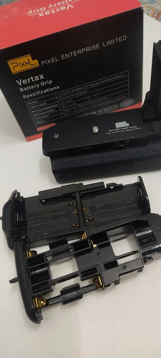 باتری‌گریپ دوربین کنون|دوربین عکاسی و فیلم‌برداری|تهران, پونک|دیوار