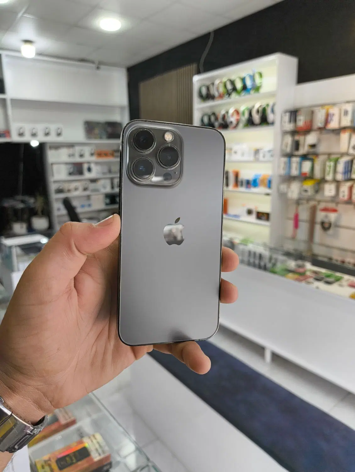 iPhone 13 pro|موبایل|کوهدشت, |دیوار