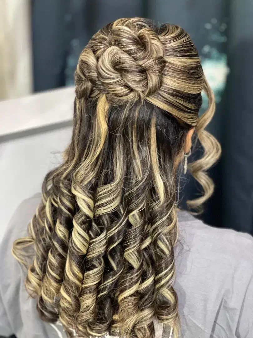 نیازمند بندانداز در سالن زیبایی|استخدام درمانی، زیبایی، بهداشتی|نسیم‌شهر, |دیوار