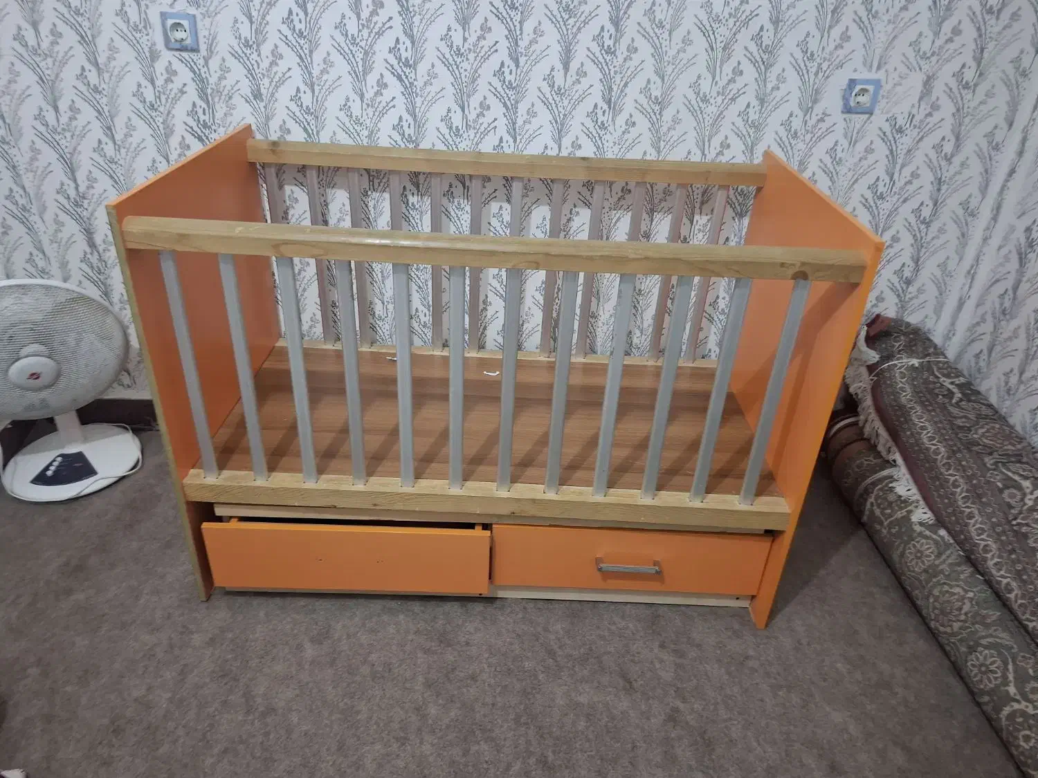 تختخاب بچگانه در حد نو|تخت و صندلی بچه|سرپل ذهاب, |دیوار