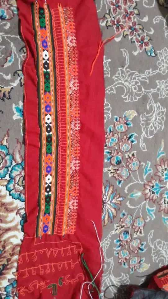 گفتان|لباس|زابل, |دیوار