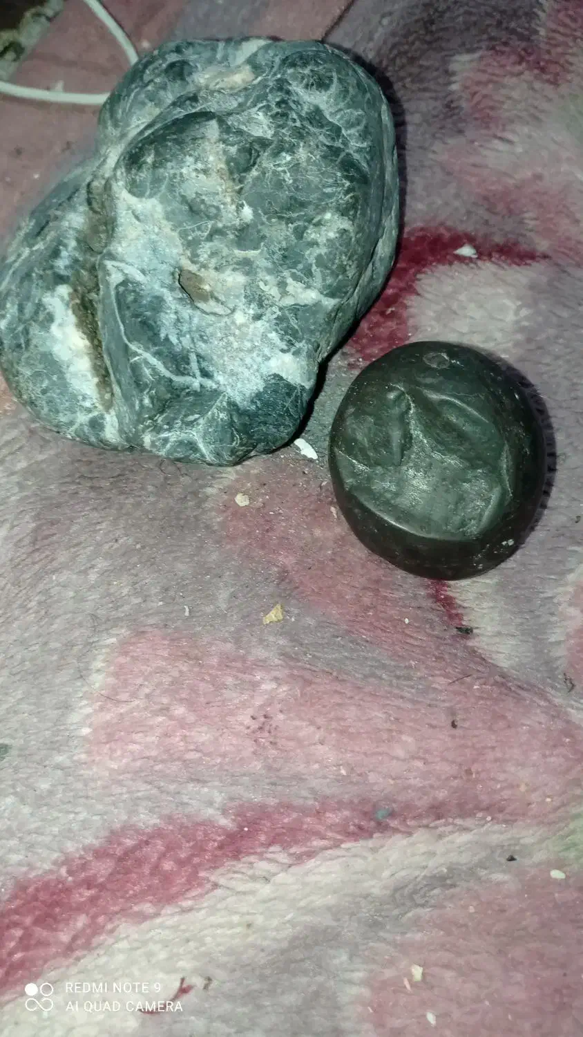 دوعدد سنگ قیمتی|کلکسیون اشیاء عتیقه|رباط‌کریم, انجم آباد|دیوار