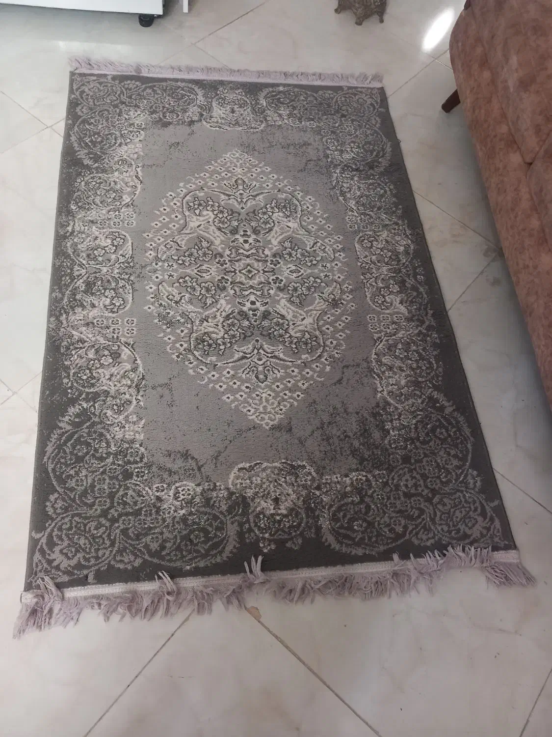 قالیچه یک دریک ونیم ودوعددپادری شبیه ب هم|فرش|خاوران, |دیوار