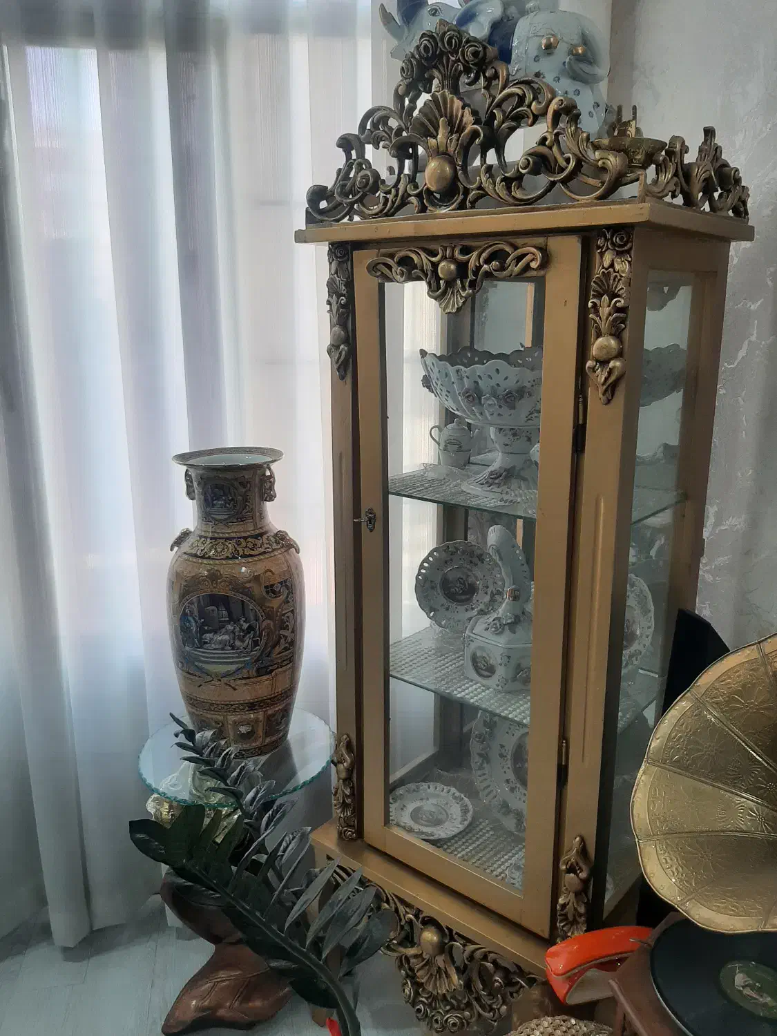 ویترین چوبی|بوفه، ویترین، کنسول|ری, دیلمان|دیوار