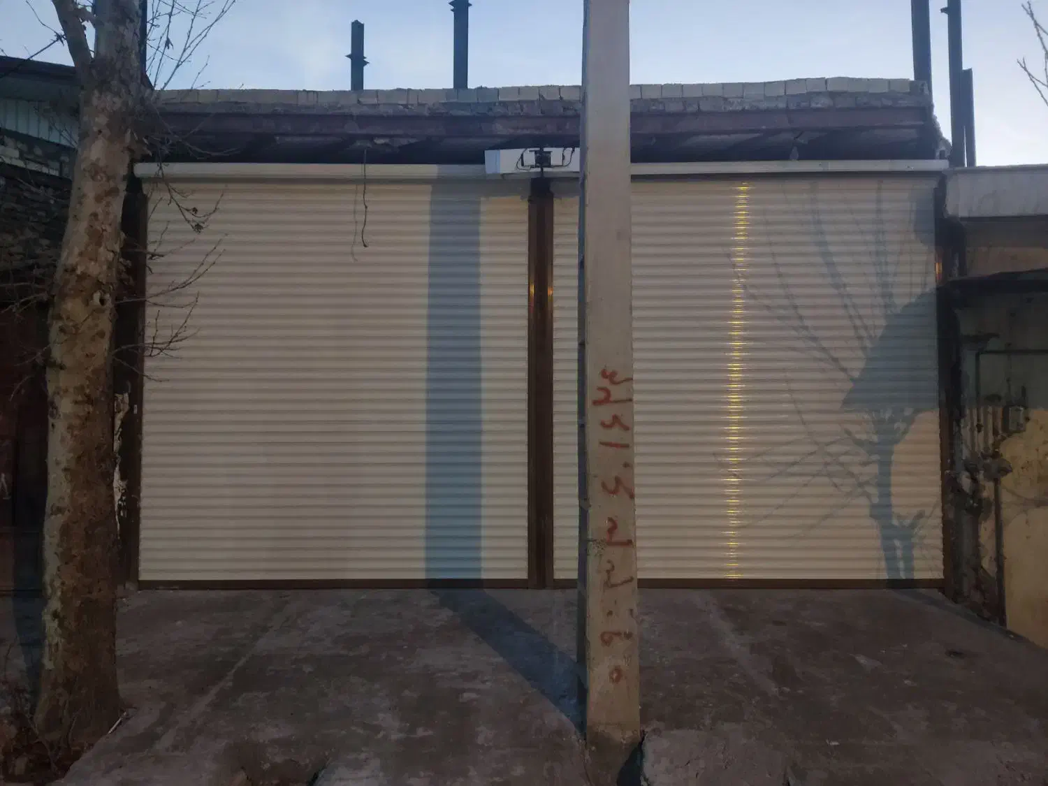 نصب انواع کرکره برقی و درب اتوماتیک شیشه ای|خدمات پیشه و مهارت|خرمآباد, |دیوار