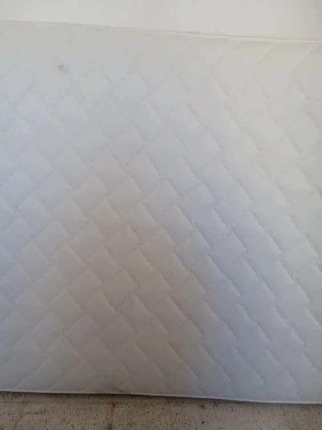 یک عدد تشک دو نفره|تشک تختخواب|بم, |دیوار