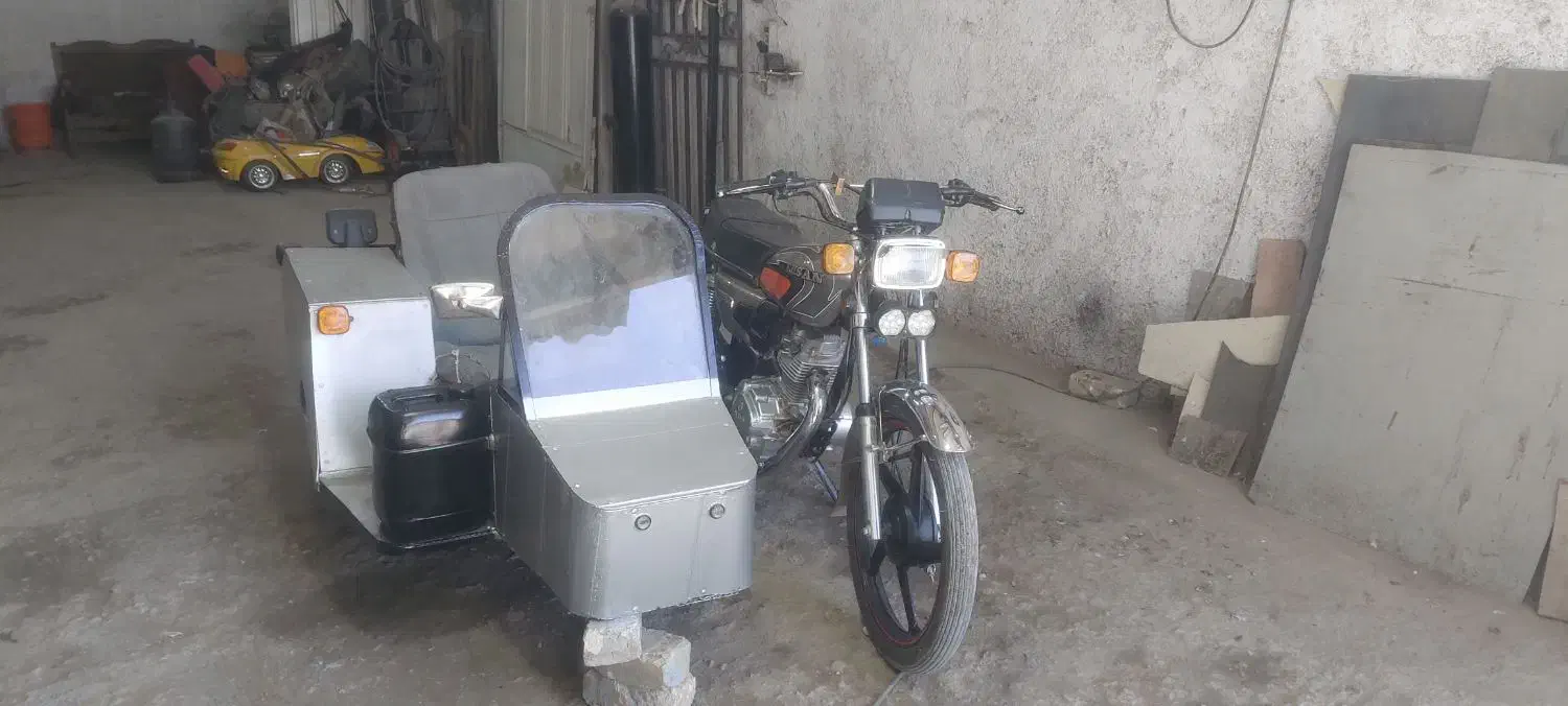 ساید ( صندلی بغل ) موتور|موتورسیکلت|ابریشم, |دیوار