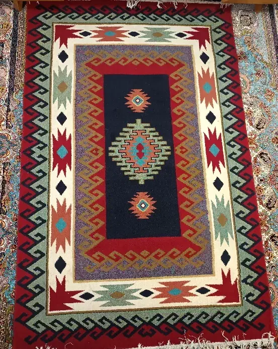 گلیم فرش|گلیم، جاجیم، گبه|ری, دولت‌آباد|دیوار