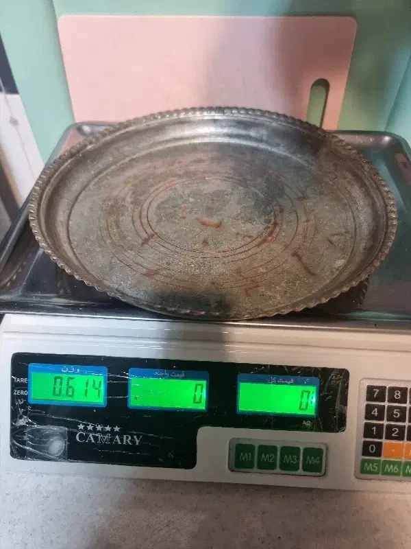 سینی گرد مسی|کلکسیون اشیاء عتیقه|اندیشه, اندیشه فاز ۳|دیوار