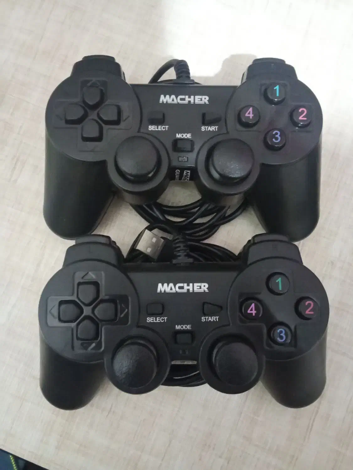 دسته کامپیوتر (PC)|کنسول، بازی ویدئویی و آنلاین|اسلام‌شهر, شهرک احمدیه|دیوار