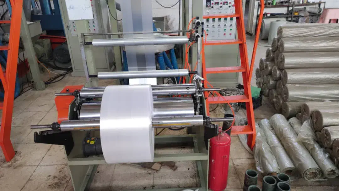 نیازمند دوختکار نایلون و نایلکس|استخدام صنعتی، فنی، مهندسی|یزد, |دیوار