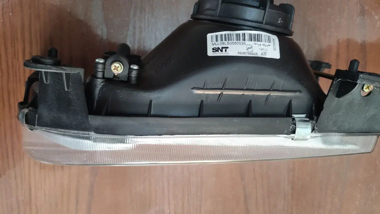 چراغ ۱۴۱|قطعات یدکی و لوازم جانبی|آستانه اشرفیه, |دیوار