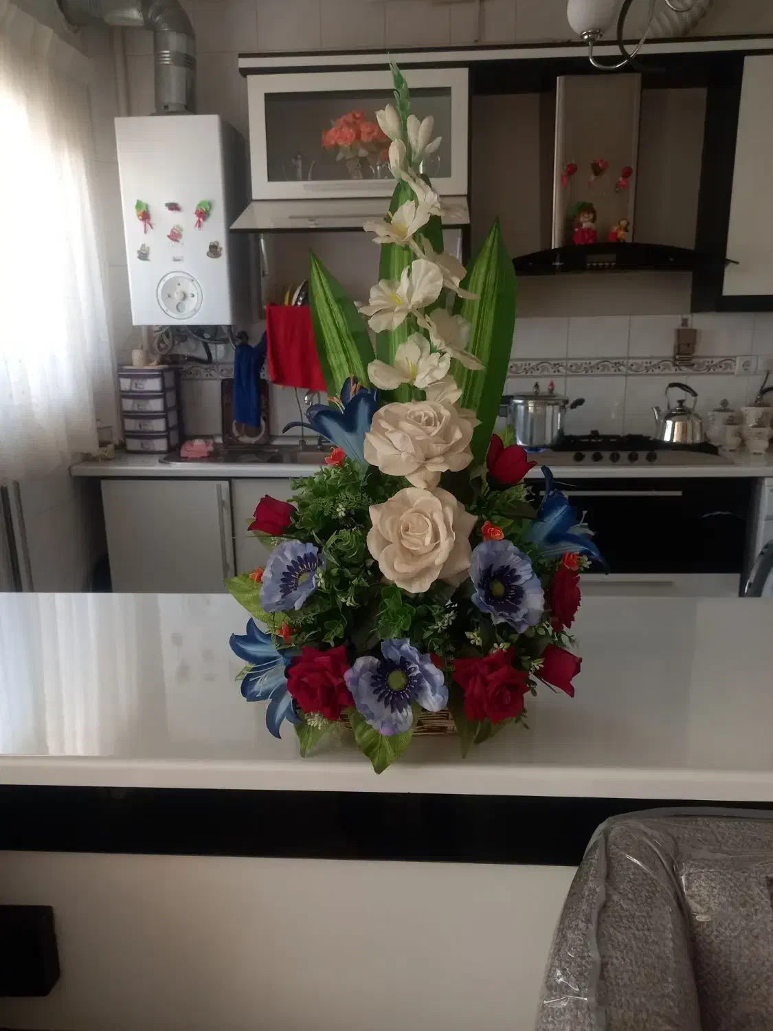 گل با گلدان|گل مصنوعی|بیرجند, |دیوار