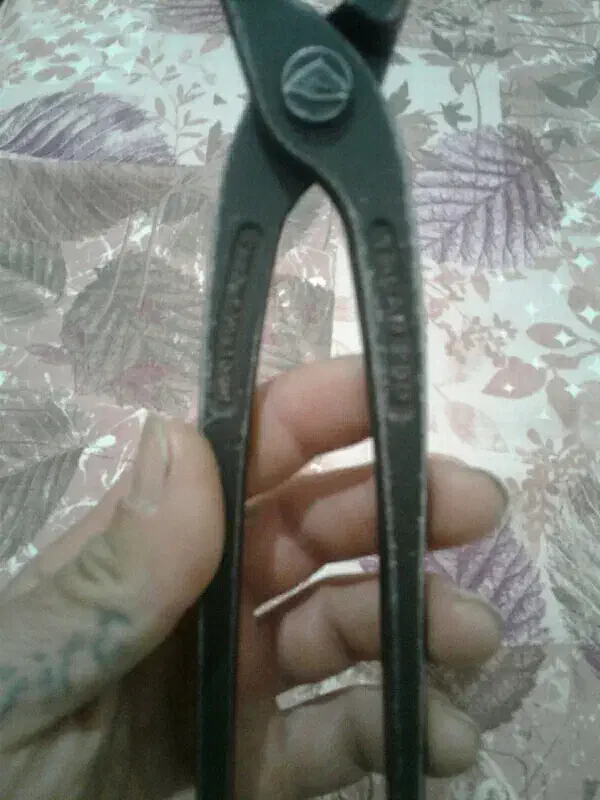 یک ععد گاز انبر توسن در حد نو.|ابزارآلات|زنجان, |دیوار