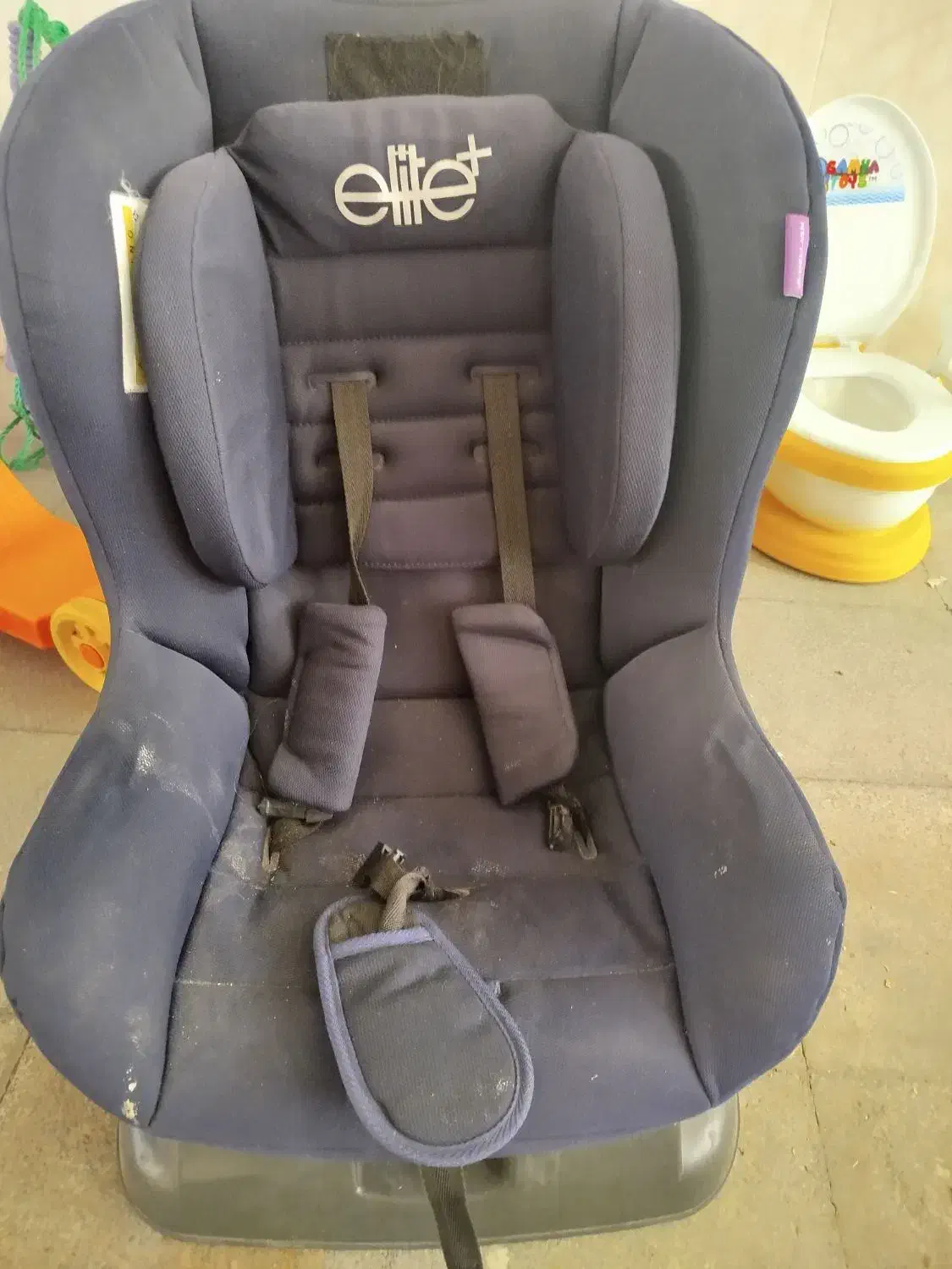 صندلی کودک|تخت و صندلی بچه|همدان, |دیوار