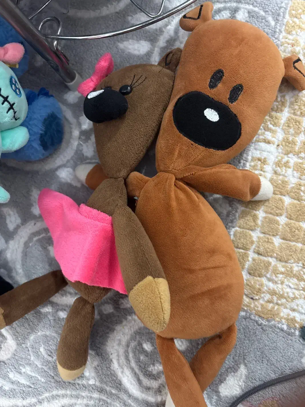 عروسک|اسباب‌بازی بچه|خمام, |دیوار