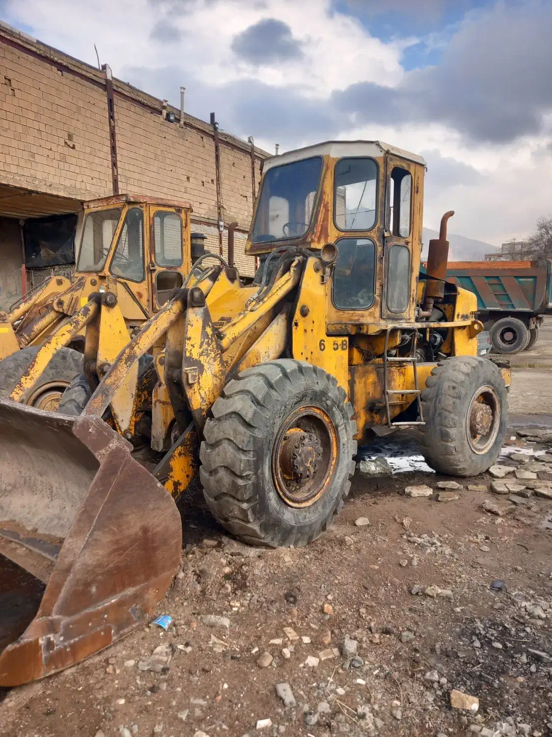 لودر ۶۰۵|خودرو سنگین|کرمانشاه, |دیوار