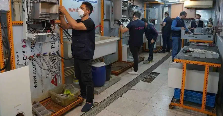 تعمیر و سرویس انواع پکیج و آبگرمکن ایرانی و خارجی|خدمات پیشه و مهارت|ایلام, |دیوار