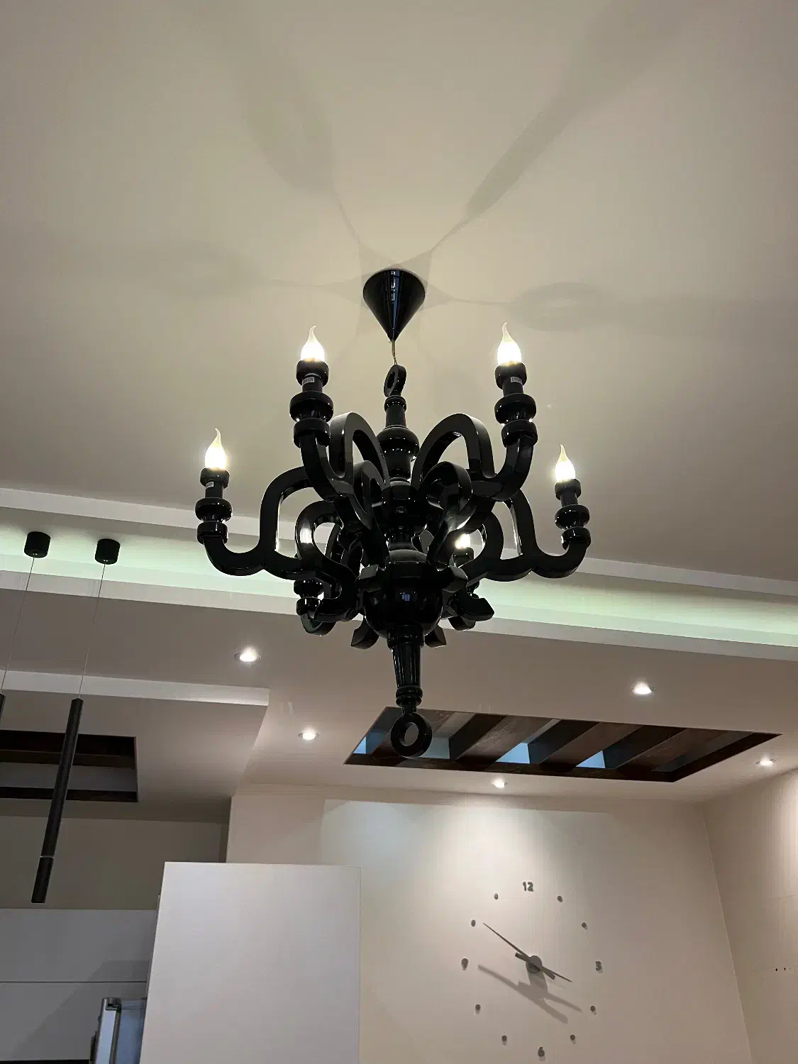 ۲ عدد لوستر مویی ۶ شعله مشکی|لوستر و چراغ آویز|تهران, مرزداران|دیوار