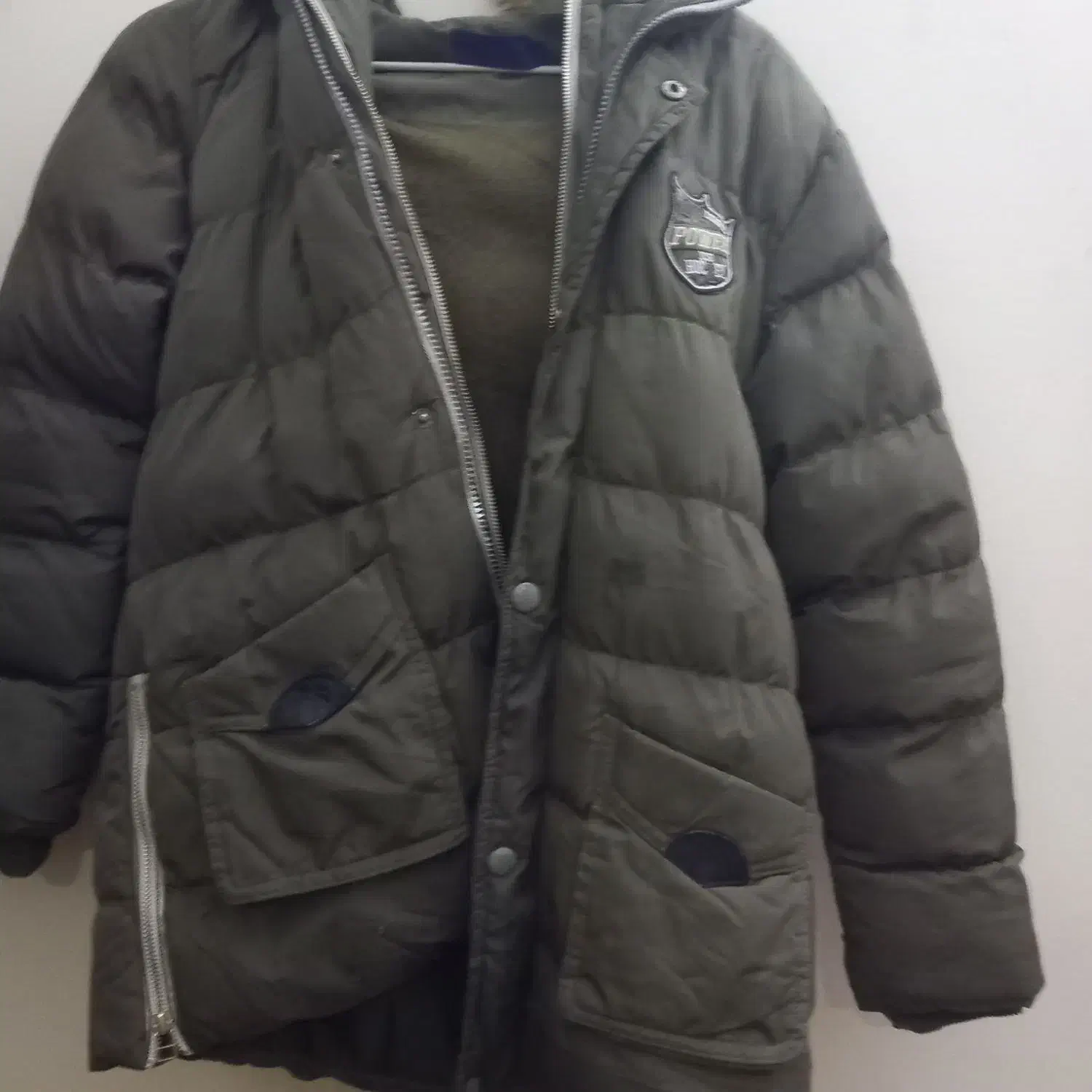 کاپشن|لباس|بجنورد, |دیوار