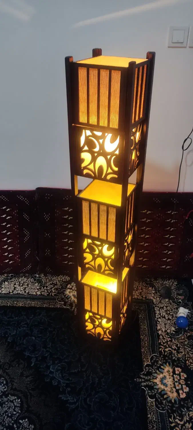 آباژور ایستاده|چراغ خواب و آباژور|ساری, |دیوار