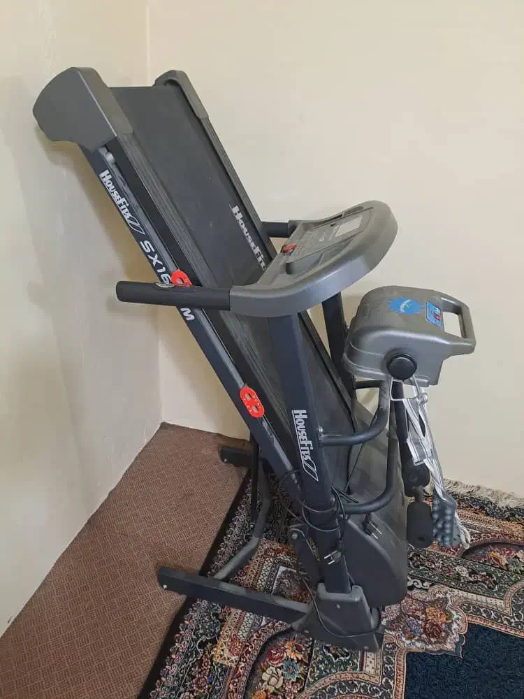 تردمیل|تجهیزات ورزشی|فولادشهر, B4|دیوار