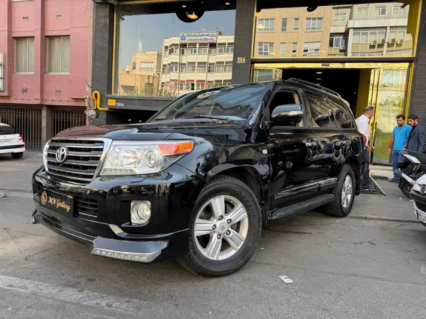 لندکروز ۲۰۱۰|خودرو سواری و وانت|تهران, سهروردی|دیوار