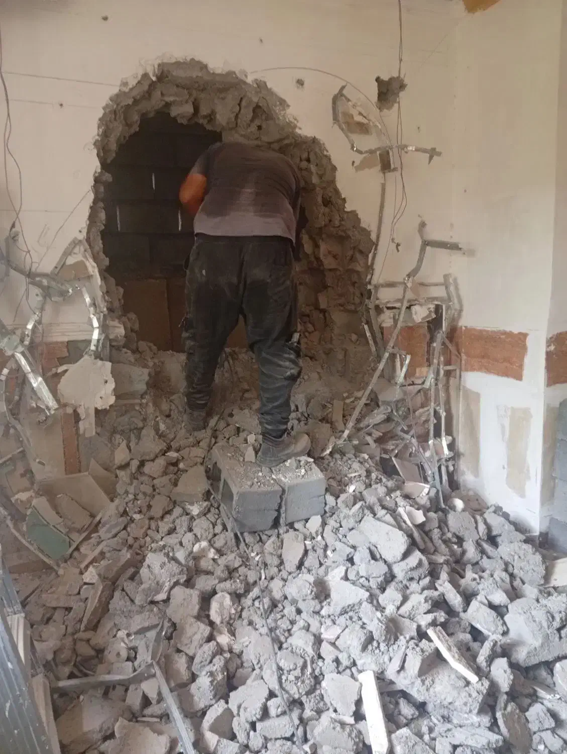 تعمیرات خانه خودرابه مابسپارید|خدمات پیشه و مهارت|رودان, |دیوار