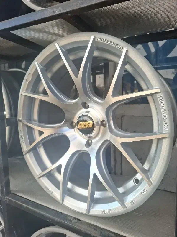 رینگ اسپرت‌،لاستیک|قطعات یدکی و لوازم جانبی|سنندج, |دیوار