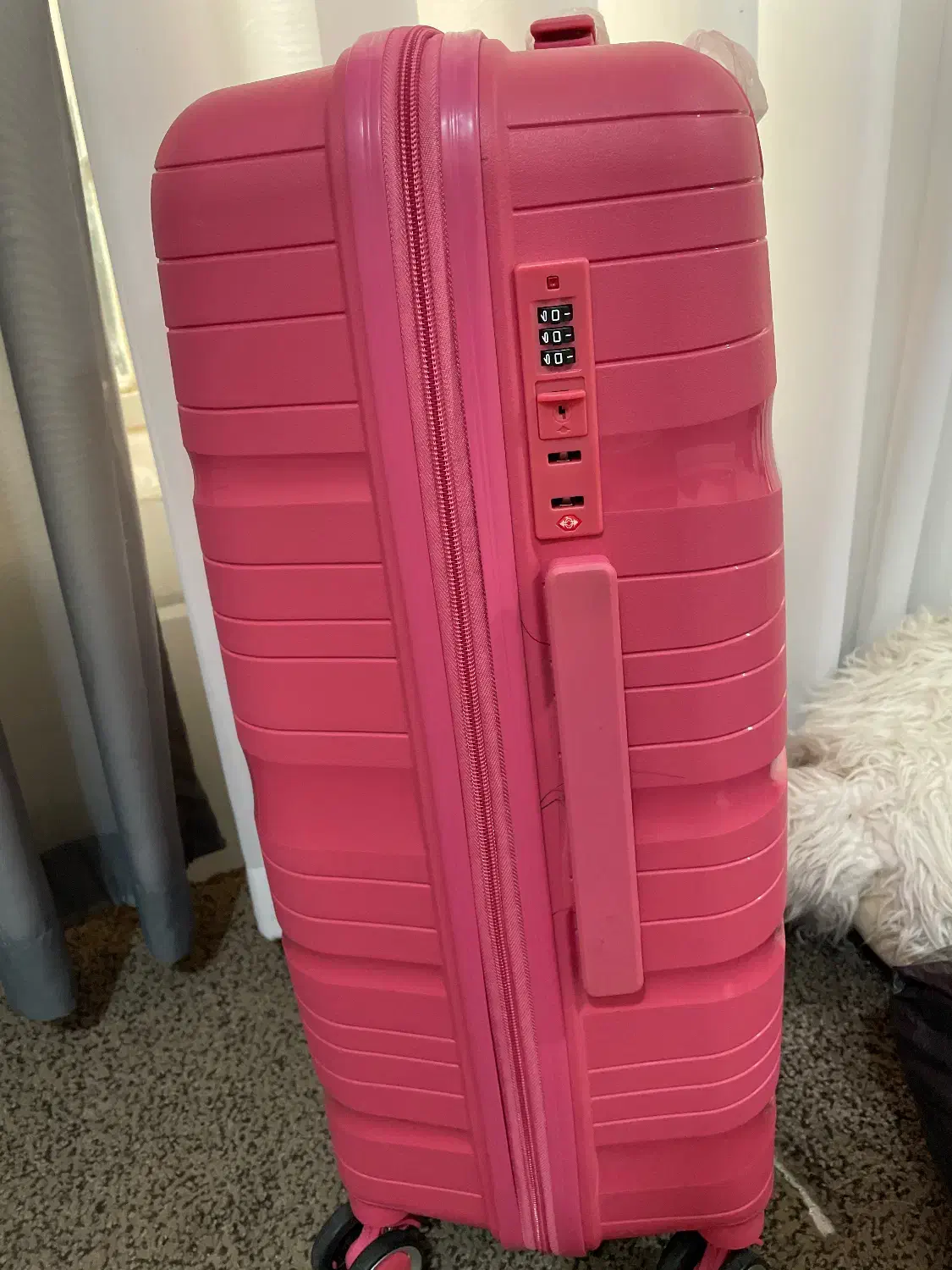 چمدون صورتی دخترانه|کیف، کفش، کمربند|وحدتیه, |دیوار