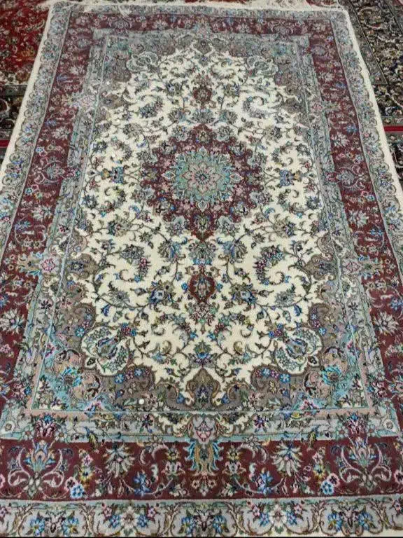 قالی دستبافت|فرش|آران و بیدگل, |دیوار