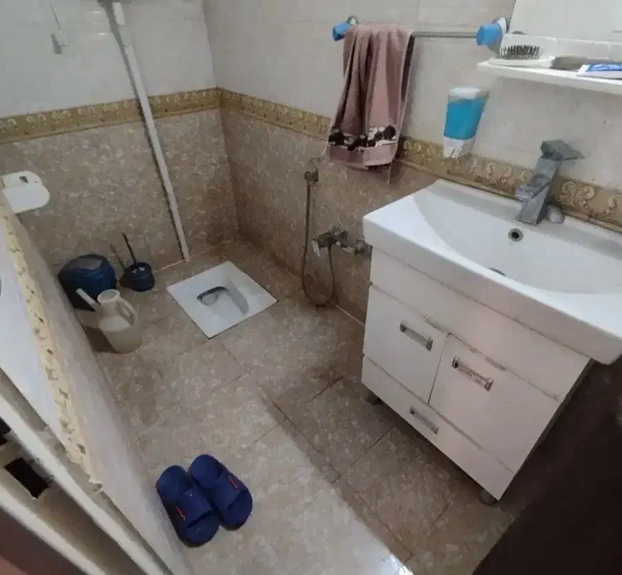 ۱۳۵ متر ۳ خواب نوساز تکواحدی فول امکانات