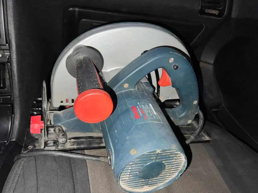 ابزار ام دی اف سالم و در حد نو اره سینی|ابزارآلات|مشهد, توس (بلوار توس)|دیوار